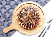 Load image into Gallery viewer, Osaka-Style Okonomiyaki
